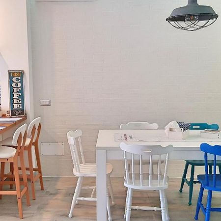 Bed and Breakfast #Zonaporto à Naples Extérieur photo
