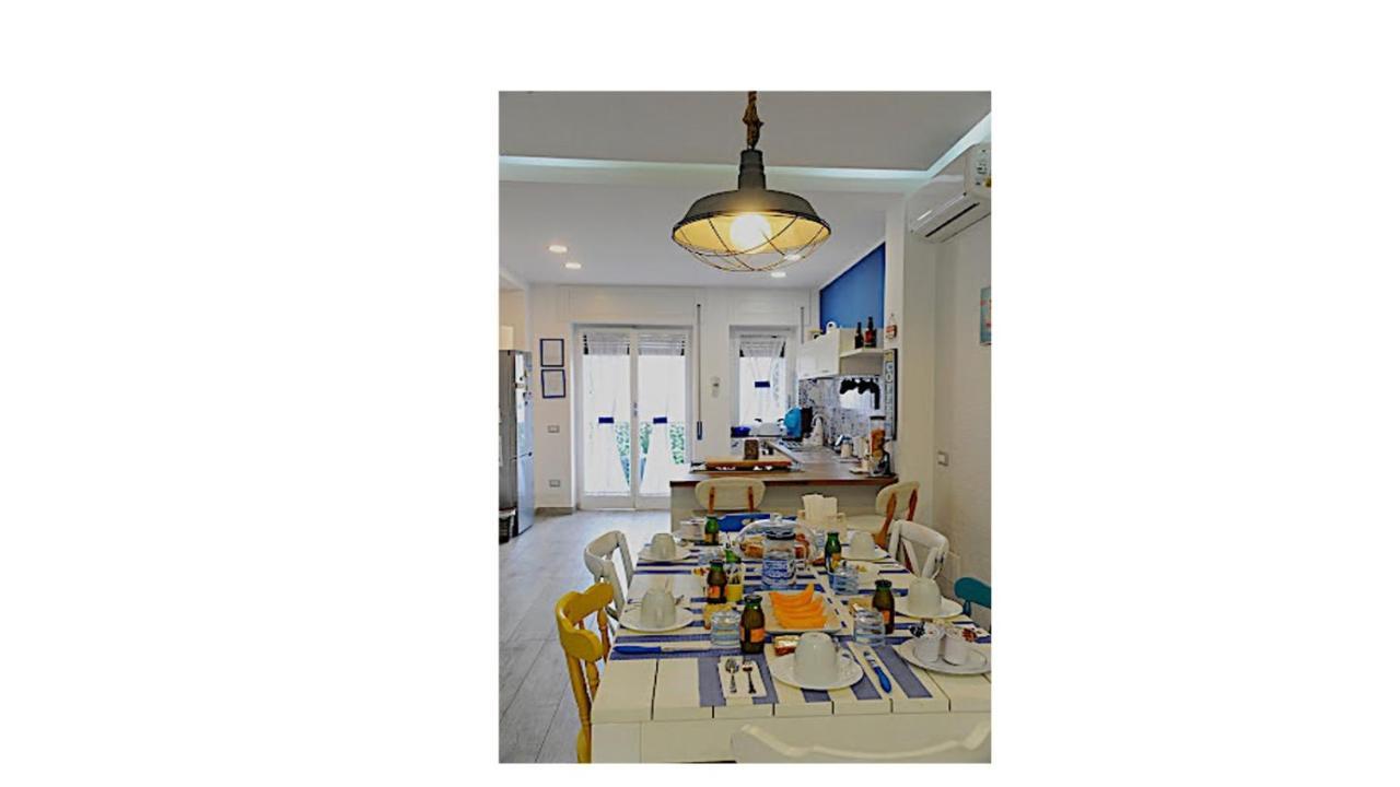 Bed and Breakfast #Zonaporto à Naples Extérieur photo
