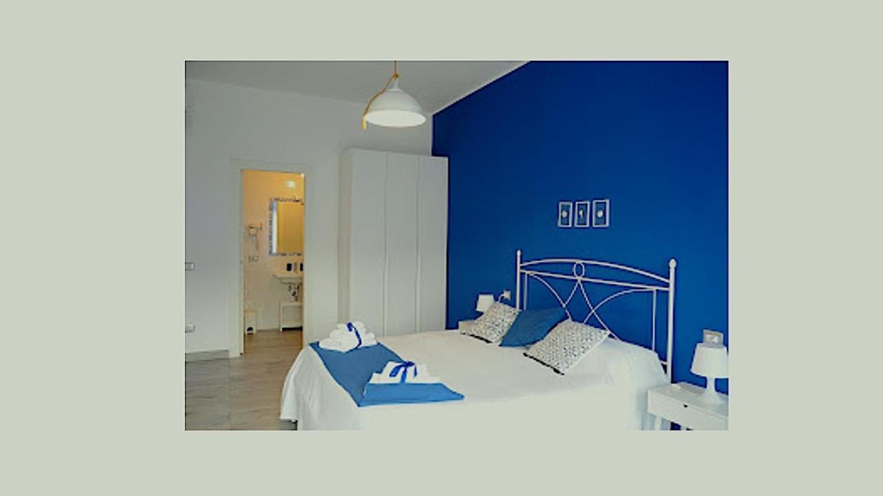 Bed and Breakfast #Zonaporto à Naples Extérieur photo