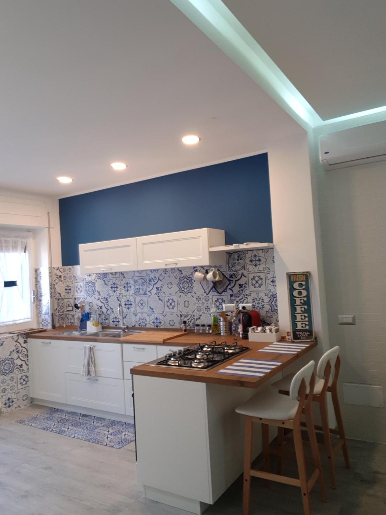 Bed and Breakfast #Zonaporto à Naples Extérieur photo