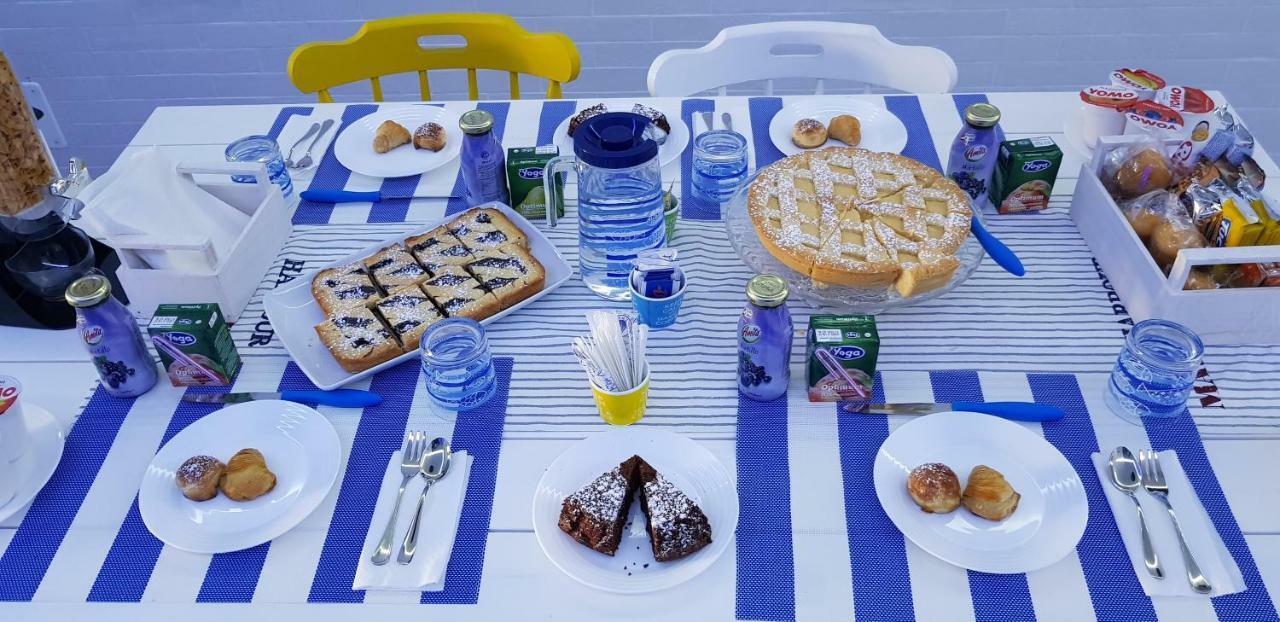 Bed and Breakfast #Zonaporto à Naples Extérieur photo