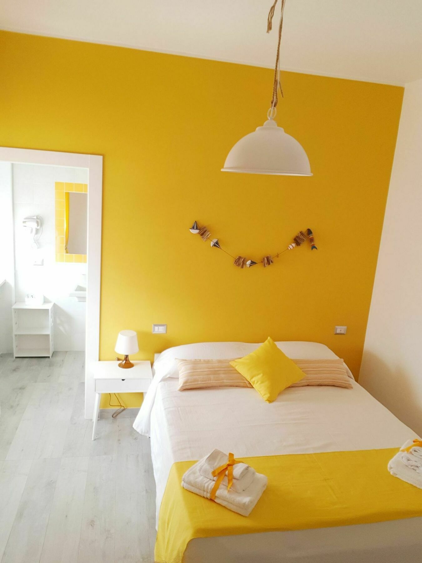 Bed and Breakfast #Zonaporto à Naples Extérieur photo