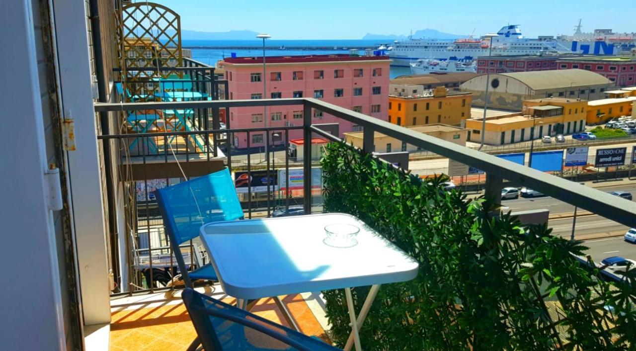 Bed and Breakfast #Zonaporto à Naples Extérieur photo